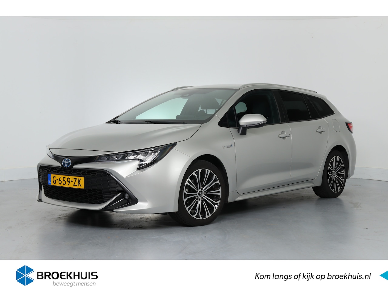 Toyota Corolla Touring Sports - 1.8 Hybrid Business Plus | 1e Eigenaar! | LED | Trekhaak | Clima | Stoelverwarming | Navi - AutoWereld.nl