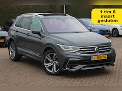 Volkswagen Tiguan - 1.5 TSI R-Line Business+ / Trekhaak / Panoramadak / Camera / Keyless / Matrix LED / 19'' /