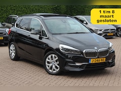 BMW 2-serie Active Tourer - 225xe iPerformance High Exe. / Panoramadak / Camera / Head-up / Leder / Keyless / Navigati