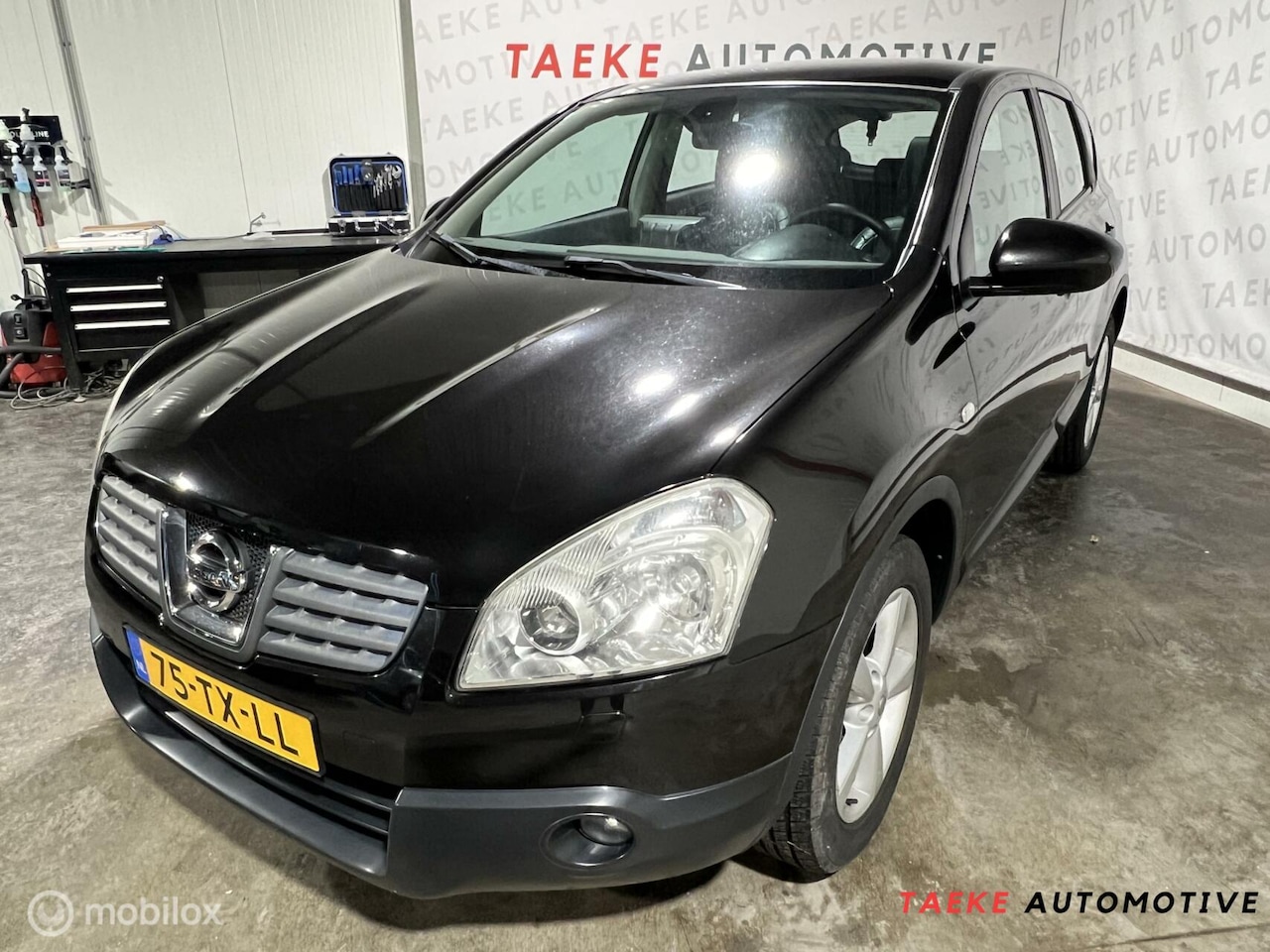 Nissan Qashqai - 2.0 Tekna Premium 4WD AUT/Clima/Leder/Cruise - AutoWereld.nl