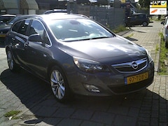 Opel Astra Sports Tourer - 1.4 Turbo Sport airco elek pak nap apk