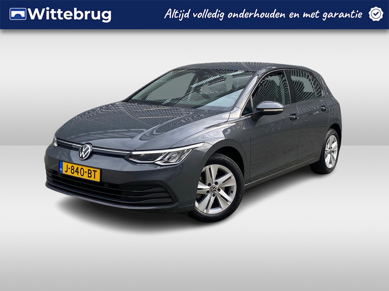 Volkswagen Golf - 1.5 TSI Life / Navigatie / Achteruitrij camera / Parkeersensoren V+A / App connect / P4 - AutoWereld.nl