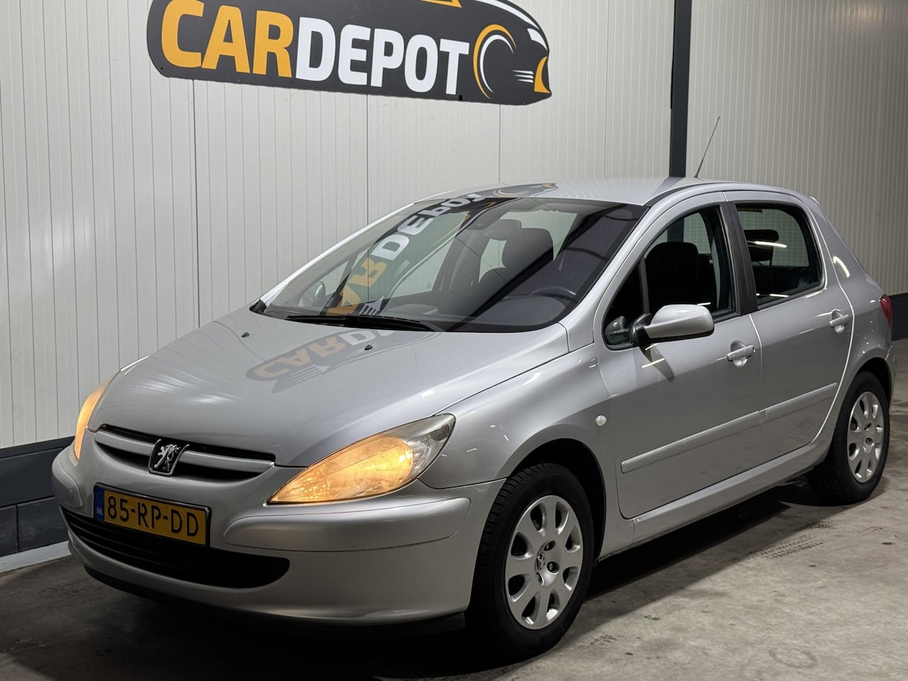 Peugeot 307 - 1.6-16V XS Premium 1.6-16V XS Premium - AutoWereld.nl