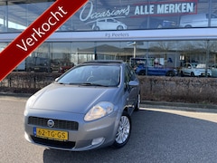 Fiat Grande Punto - 1.4-16V Emotion Climate control - Cruise control - Elek.Panorama schuif/kanteldak - Mistla