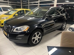 Volvo XC60 - 2.4 D5 AWD Summum