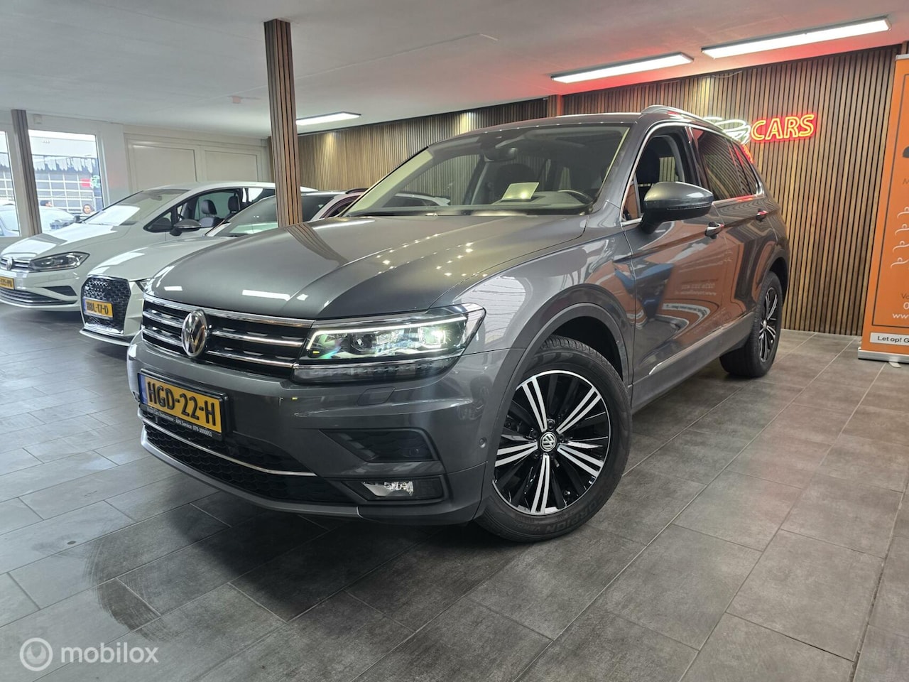 Volkswagen Tiguan - 1.5 TSI ACT Highline/ PANO/ HEAD-UP/ACC - AutoWereld.nl