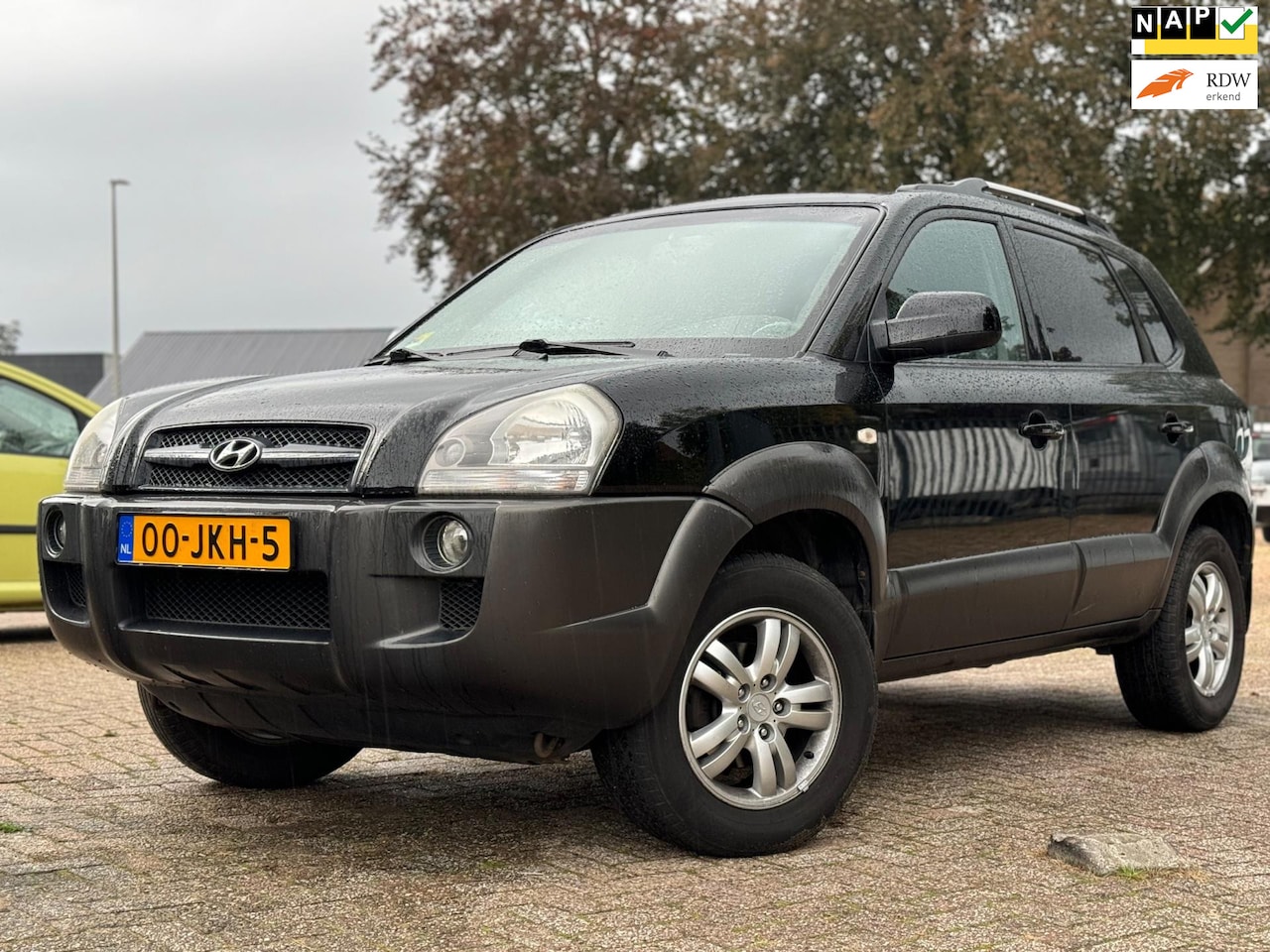 Hyundai Tucson - 2.0i Style CLIMA NAP APK 25-09-2025 TREKHAAK - AutoWereld.nl