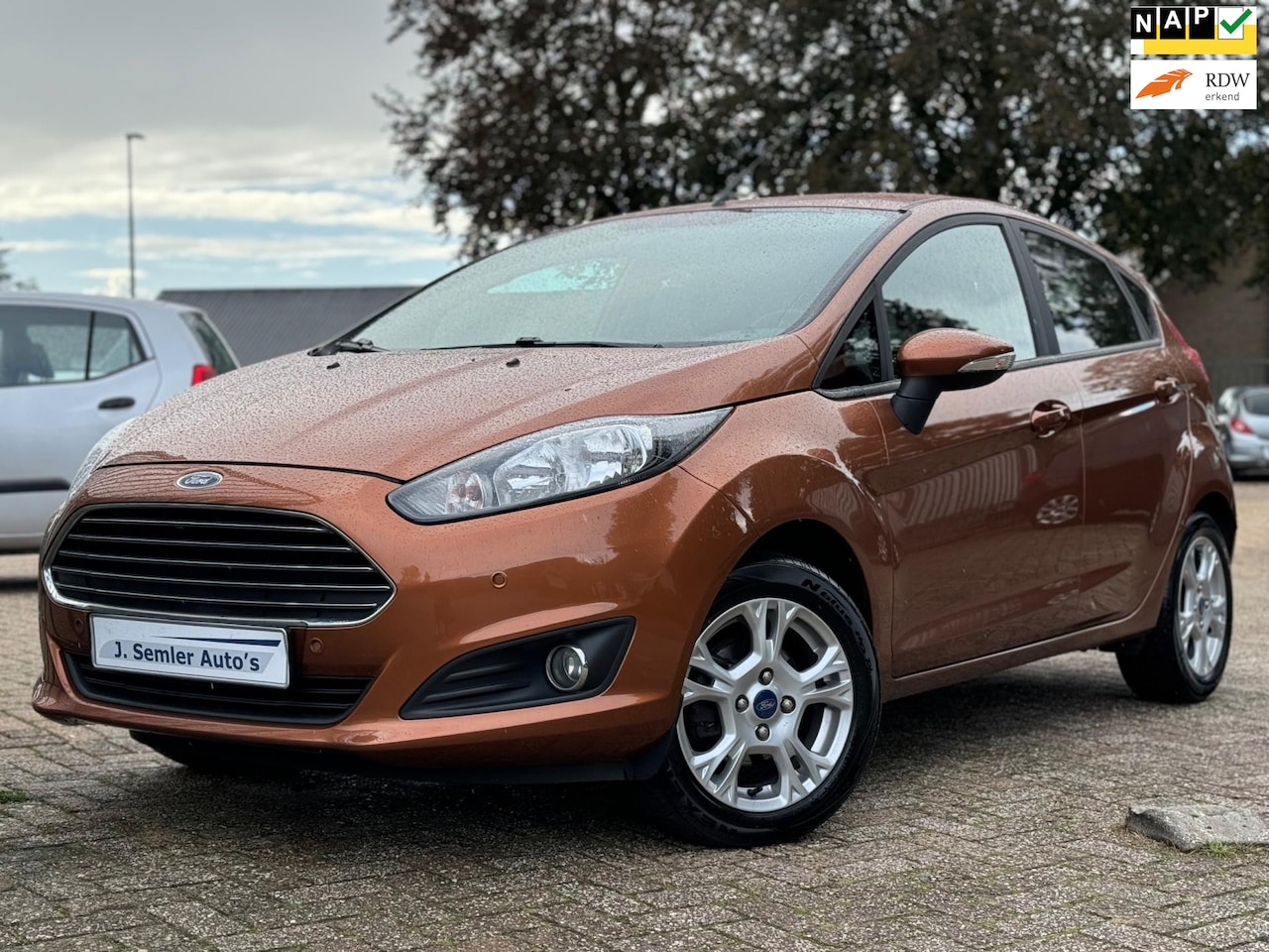 Ford Fiesta - 1.0 Titanium AIRCO 5DRS 85DKM! APK 30-04-2026 - AutoWereld.nl