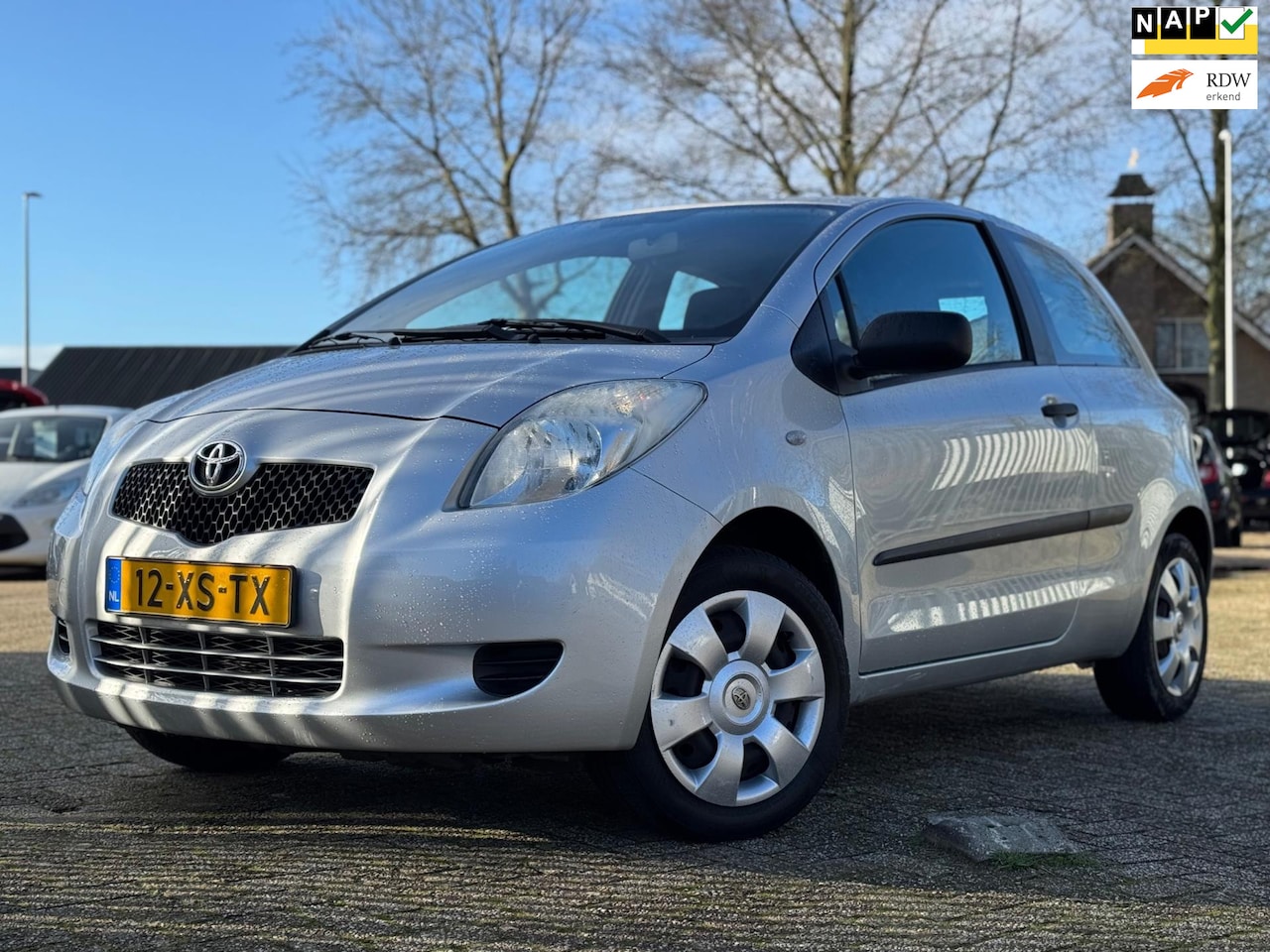 Toyota Yaris - 1.0 VVTi AIRCO MF-STUUR NAP APK 10-2025 - AutoWereld.nl