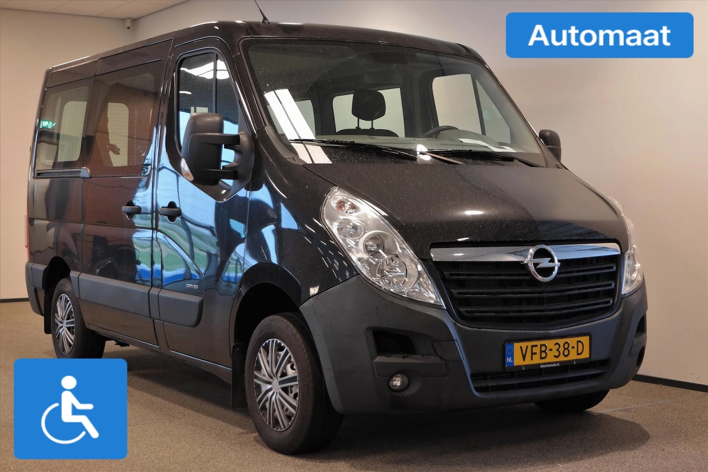 Opel Movano - L1H1 Rolstoelbus Automaat - AutoWereld.nl