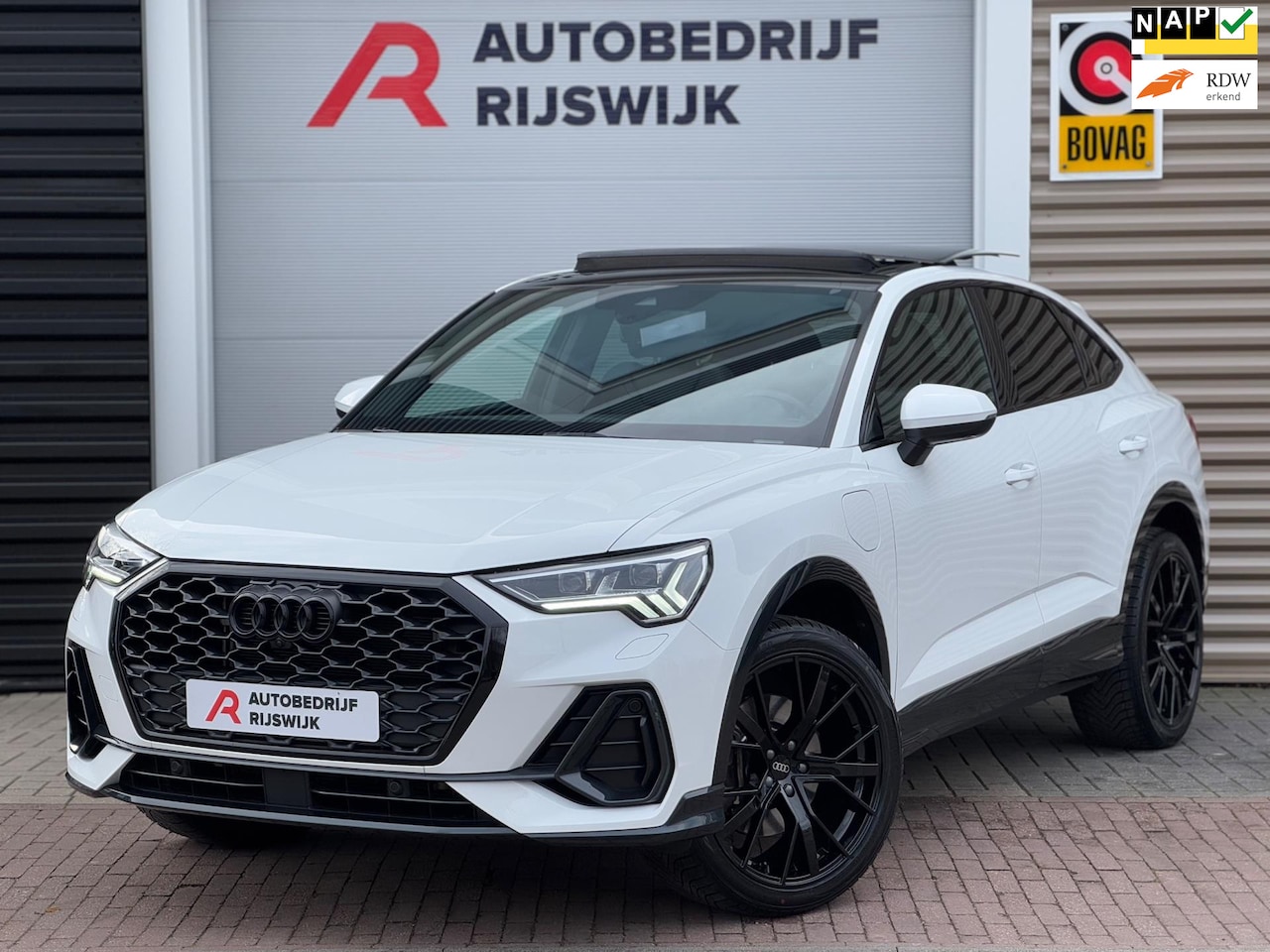 Audi Q3 Sportback - 45 TFSI e S Edition Pano/360/Elektr.stoelen - AutoWereld.nl