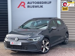 Volkswagen Golf - 1.4 eHybrid GTE Pano/Matrix/Camera