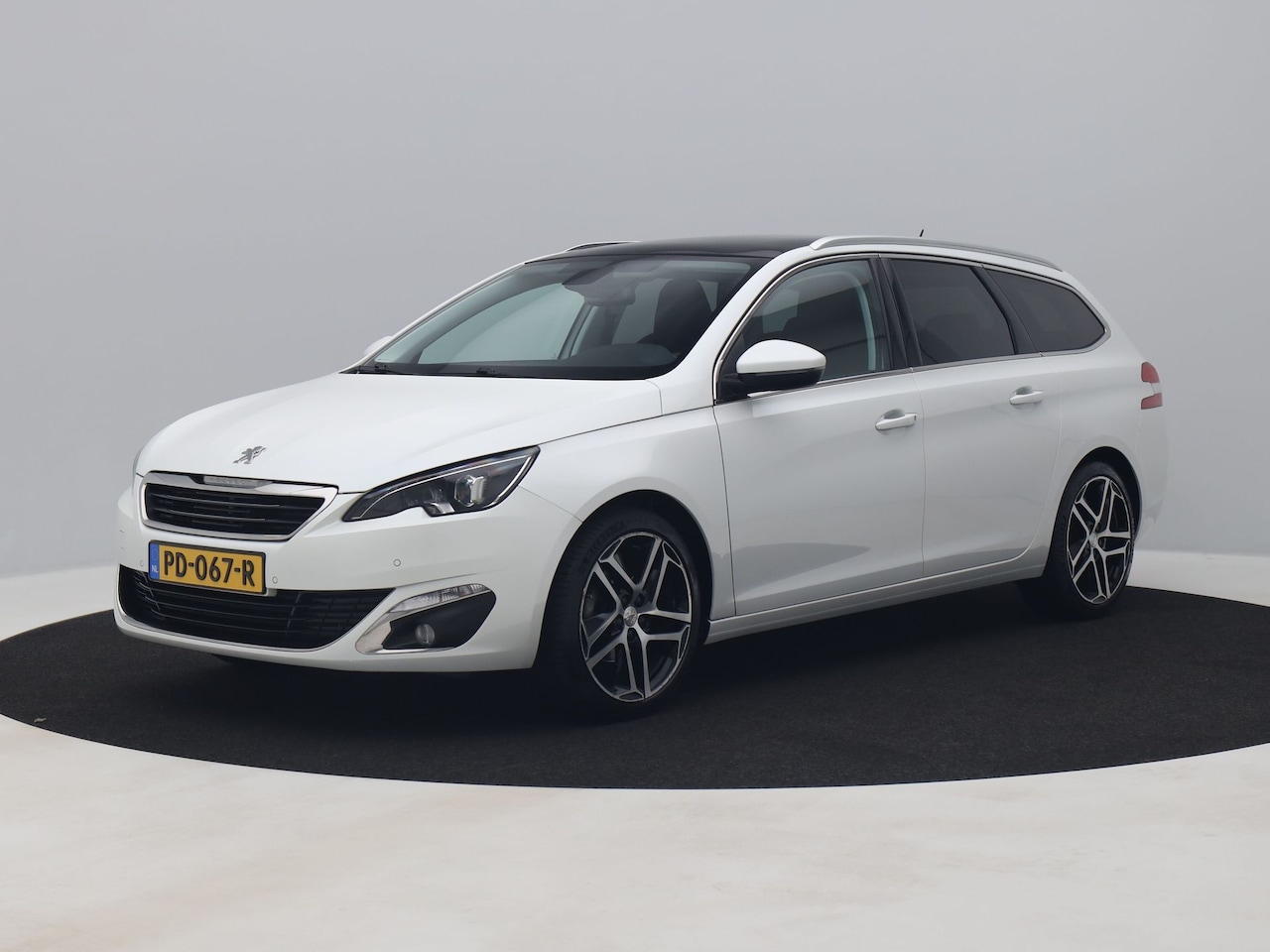 Peugeot 308 SW - 1.2 PureTech 130 PK Automaat GT-line | PANO | CAMERA | TREKHAAK - AutoWereld.nl