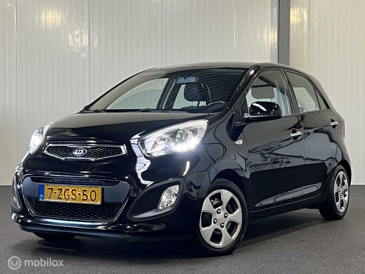 Kia Picanto - 1.0 CVVT ComfortLine 5-drs [ NAP 1e eig. trekhaak airco ] - AutoWereld.nl