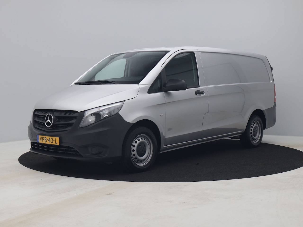 Mercedes-Benz Vito - 114 CDI Lang | CAMERA | TREKHAAK - AutoWereld.nl