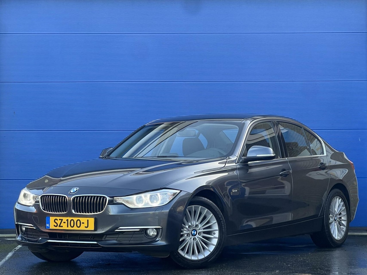 BMW 3-serie - High Executive| automaat | Stoelverw. | PDC | Navi - AutoWereld.nl