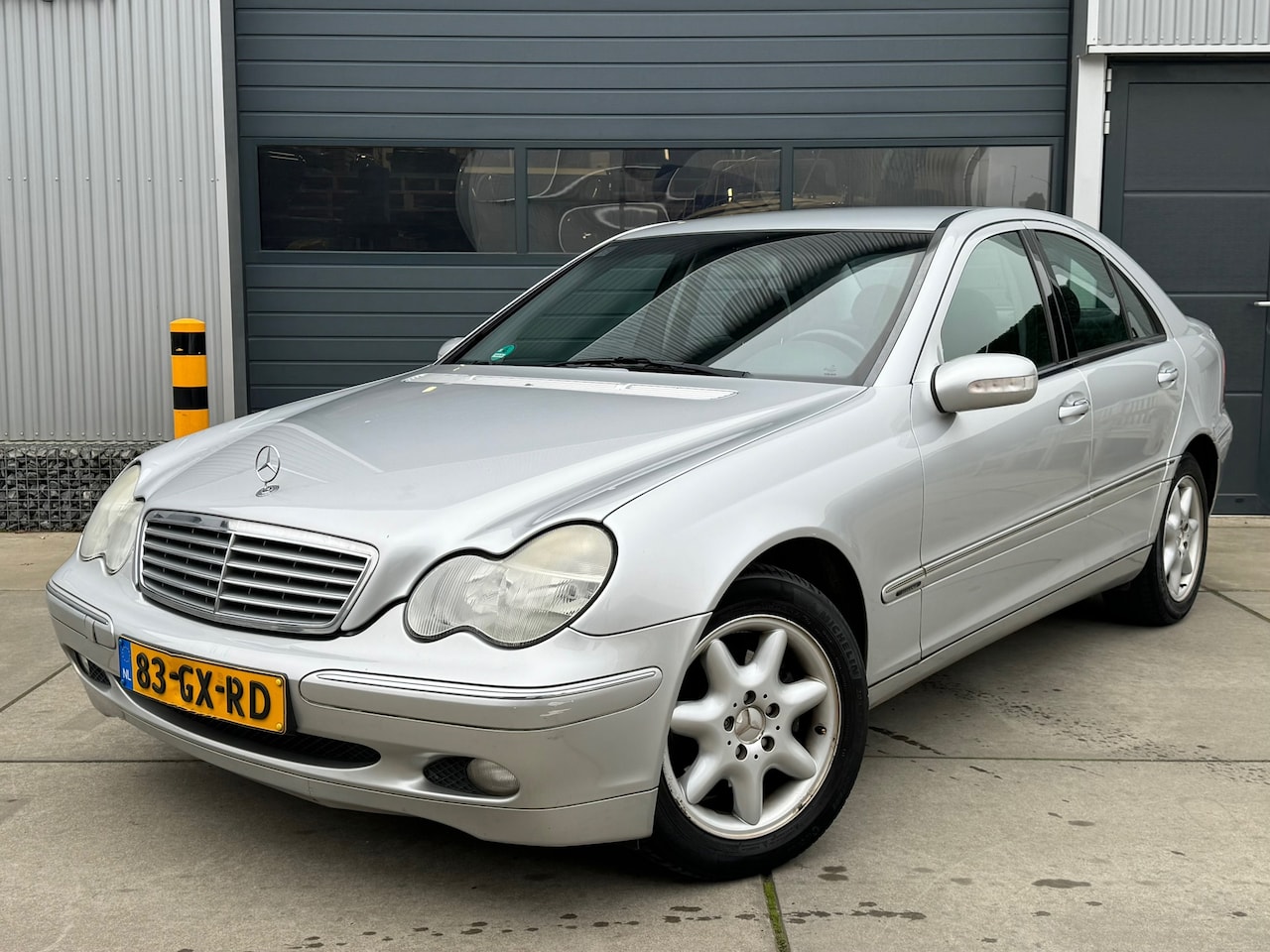 Mercedes-Benz C-klasse - 180 2.0 C180 AUT / CRUISE / CLIMA - AutoWereld.nl