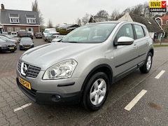 Nissan Qashqai - 1.6 Acenta Airco, Trekhaak, PDC, Panoramadak