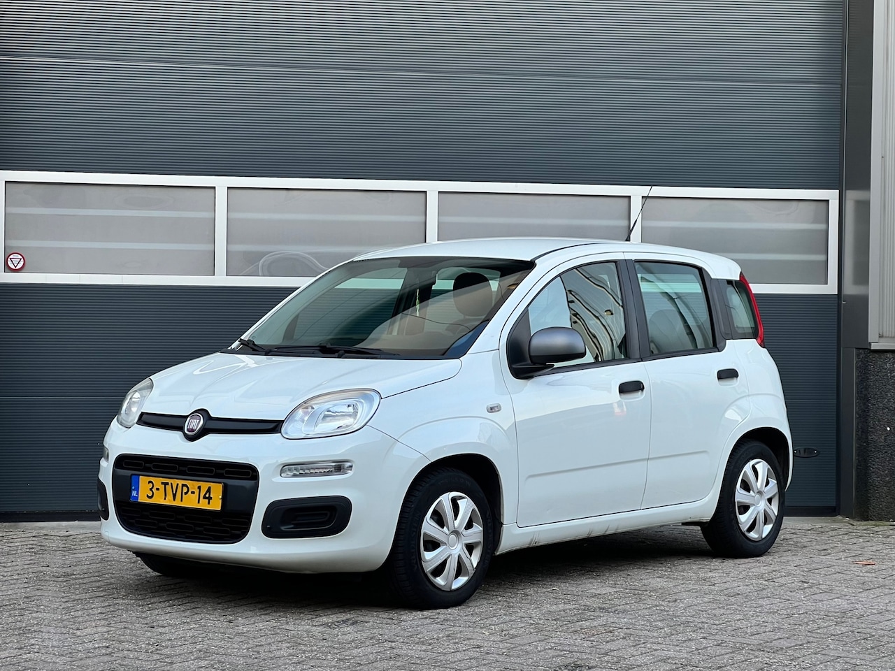 Fiat Panda - 0.9 TwinAir Young bj.2014 Nwe koppeling|Airco|Nap. - AutoWereld.nl