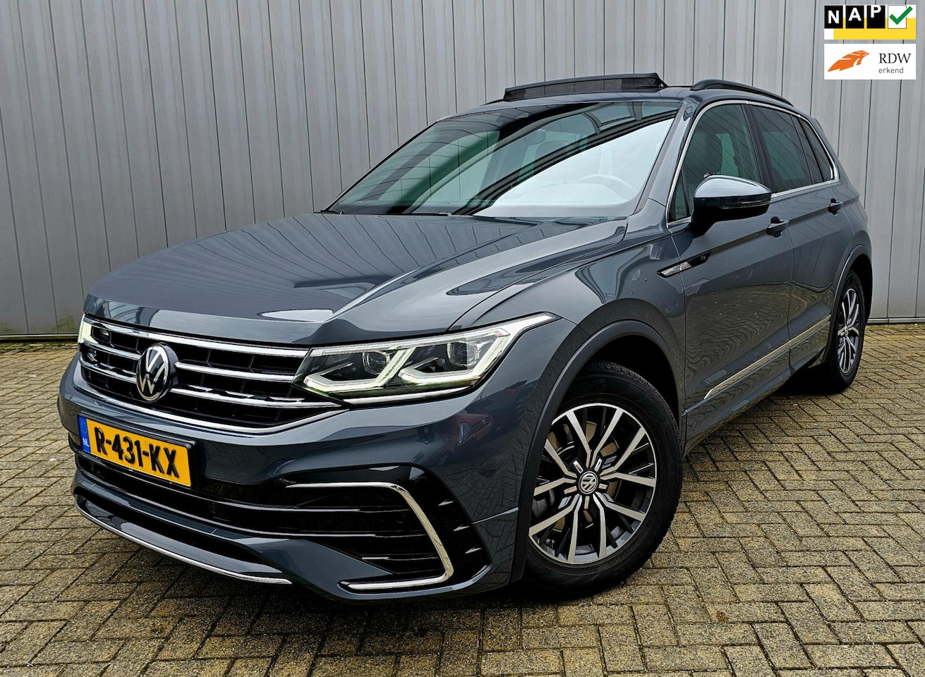 Volkswagen Tiguan - 2.0 TSI 4Motion 2.0 TSI 4Motion ,3x R-Line !! Panorama, Full Opties - AutoWereld.nl