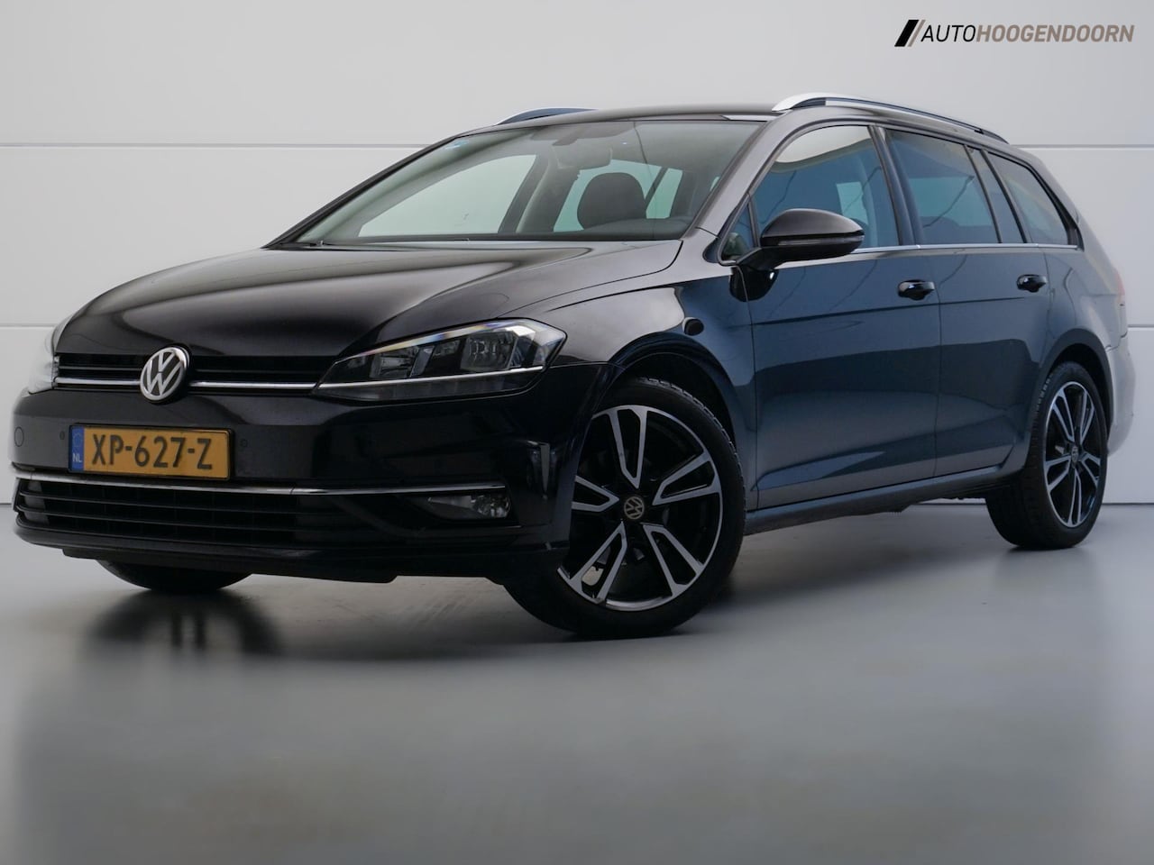 Volkswagen Golf Variant - 1.0 TSI Highline (APPLE CARPLAY,DIGITAL DISPLAY,LED VERLICHTING,COMFORT-STOELEN,ALCANTARA, - AutoWereld.nl