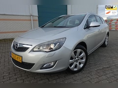 Opel Astra Sports Tourer - 1.4 Turbo - VOL AUTOMAAT - Sport - schuifdak - lm velgen - spec audioinstalatie