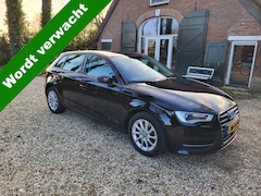 Audi A3 Sportback - 1.6 TDI Ambiente Pro Line plus Bj 2016 Dealer onderhouden 111pk vol optie