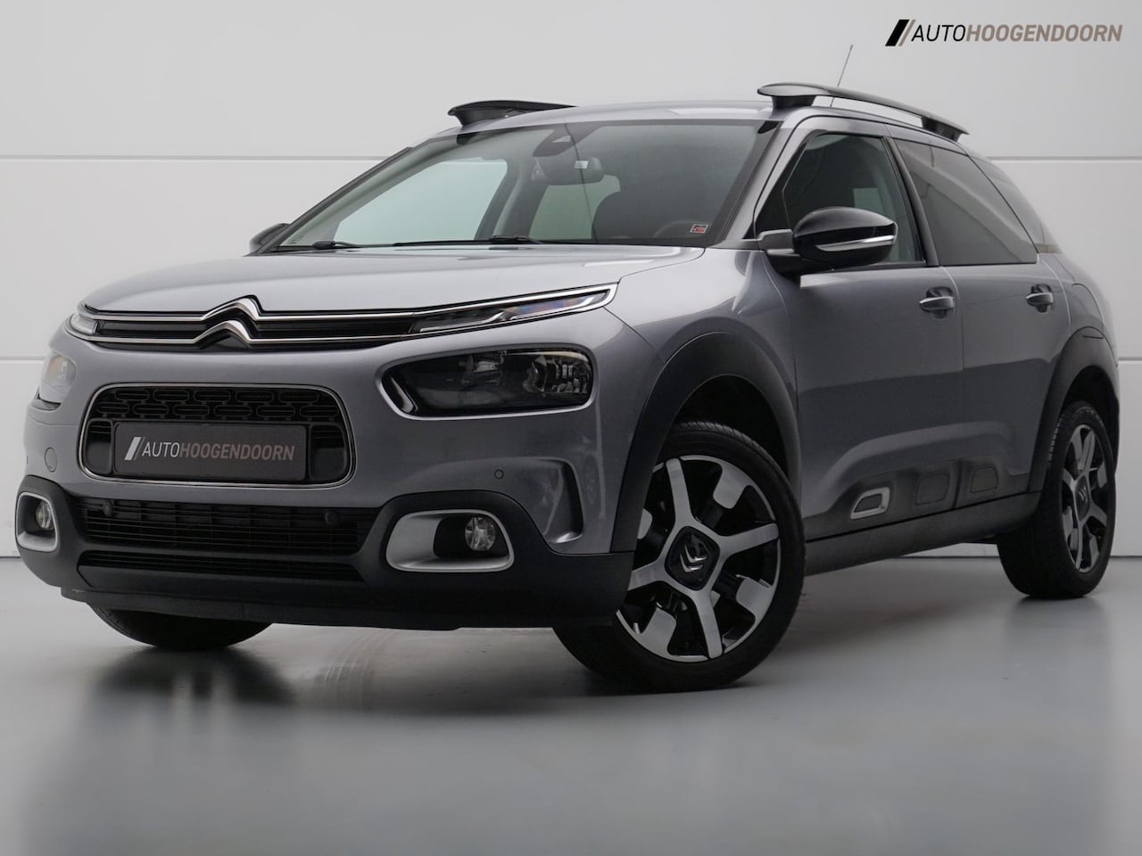 Citroën C4 Cactus - 1.2 PureTech Shine 110pk (APPLE CARPLAY,PANORAMA,STOELVERWARMING,CAMERA,LED VERLICHTING,LM - AutoWereld.nl