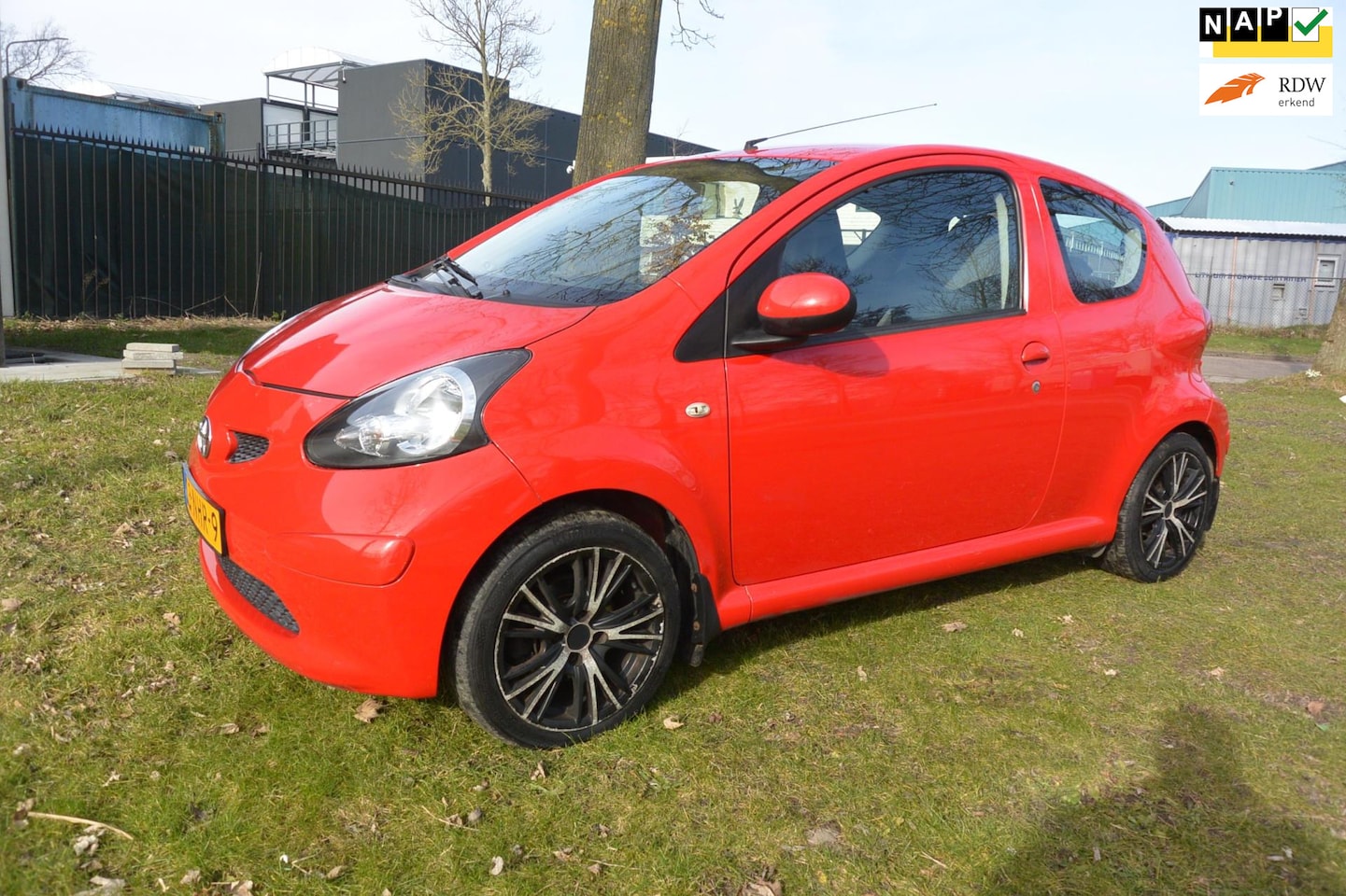 Toyota Aygo - 1.0-12V +*3drs*automaat*elektr ramen*cv - AutoWereld.nl