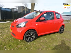 Toyota Aygo - 1.0-12V +*3drs*automaat*elektr ramen*cv