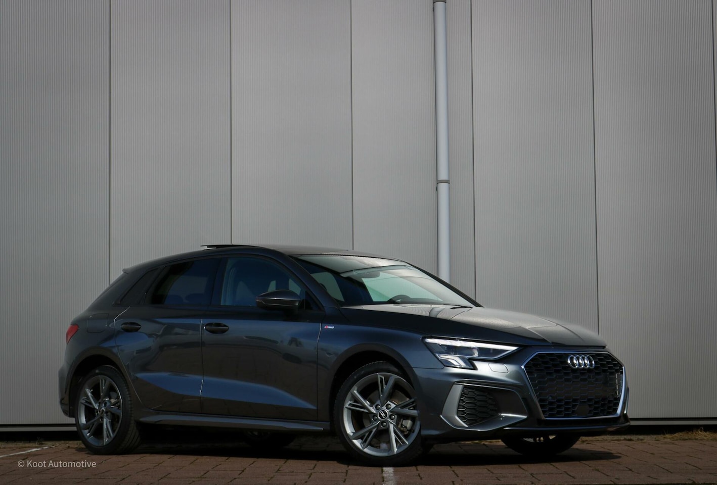 Audi A3 Sportback - 40 TFSI e S-Line | Pano | Matrix | Sfeer | Daytona - AutoWereld.nl