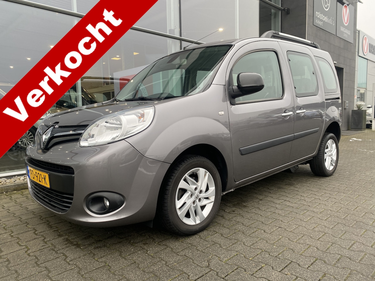 Renault Kangoo Family - 3+1 Rolstoelauto 1.2 TCe Expression Start&Stop (Mooie ruime rolstoelauto met extra diepe F - AutoWereld.nl