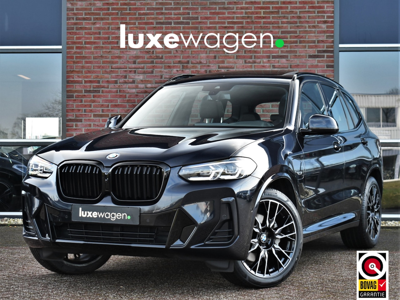 BMW X3 - xDrive30e M-Sport Pano Trekh El-zetel Camera Gesture - AutoWereld.nl