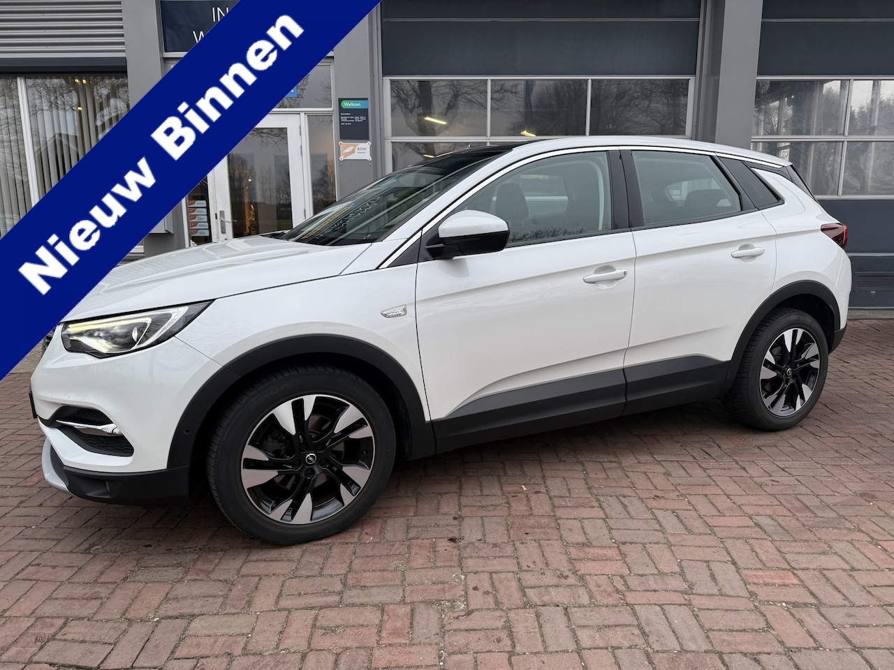 Opel Grandland X - 1.2 Turbo Innovation 03-2019 78.511 KM - AutoWereld.nl