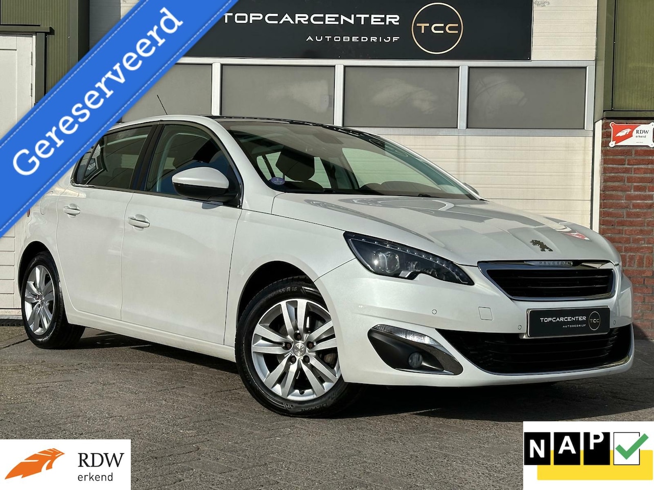 Peugeot 308 - 1.6 Première/PANO/PARKS/KEYLESS/CRUISE/APK/NAP - AutoWereld.nl