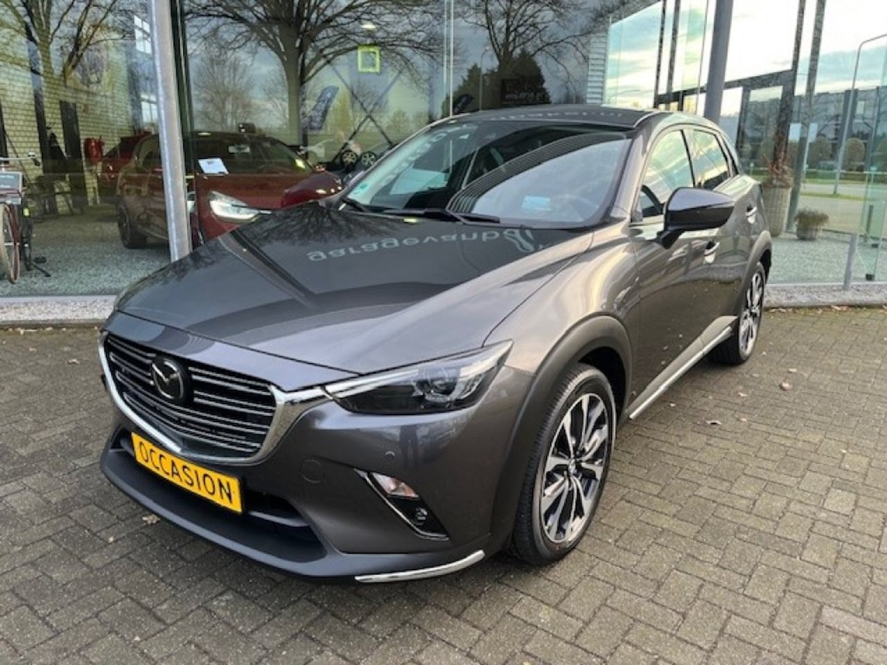 Mazda CX-3 - 2.0 Skyactiv-G Sport-Line AUTOMAAT TREKHAAK CARPLAY - AutoWereld.nl