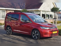 Volkswagen Caddy - 1.5 TSI 115pk DSG MOVE Pano, LED, Navi, Camera, Trekhaak, ACC