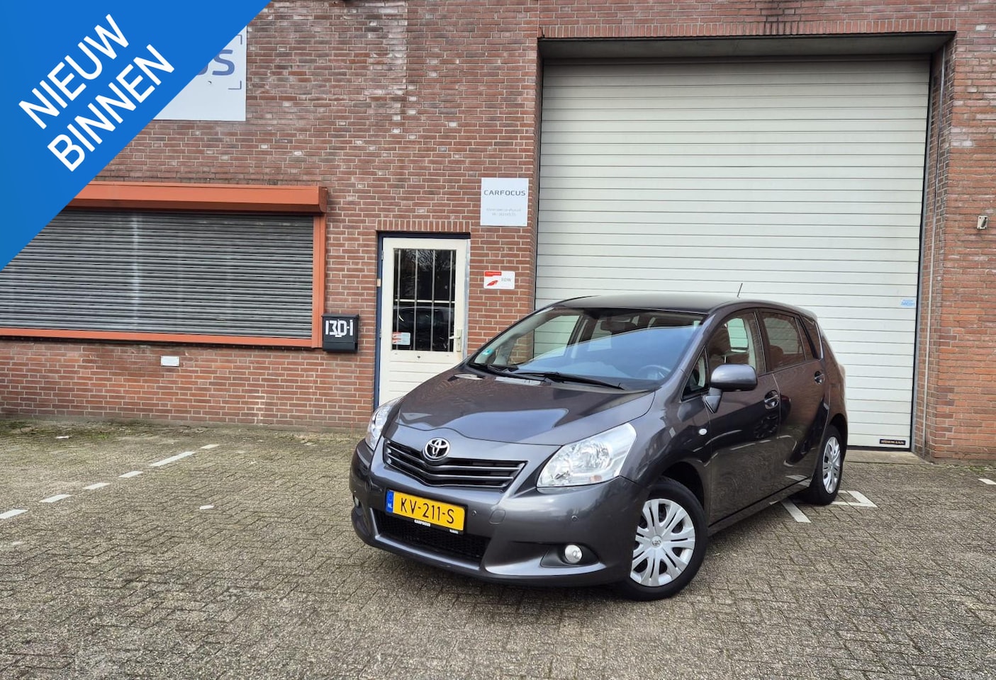 Toyota Verso - 1.8 VVT-i Business Titanium Navi Winterset PDC Cruise Airco Trekhaak APK - AutoWereld.nl