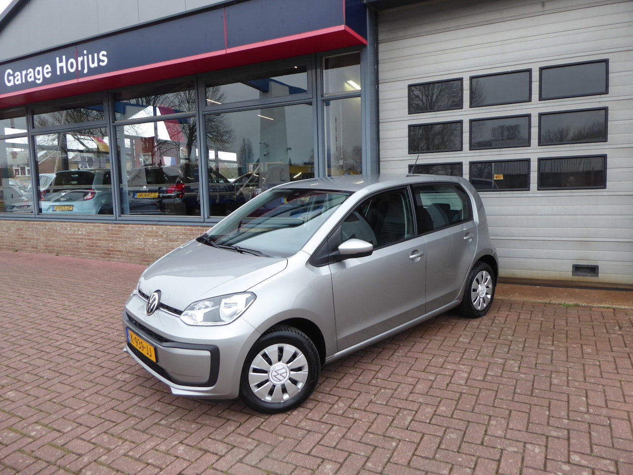 Volkswagen Up! - 1.0 BMT move up! 2021 AIRCO, CPV, EL RMN, MAPS&MORE, 5DRS!! - AutoWereld.nl