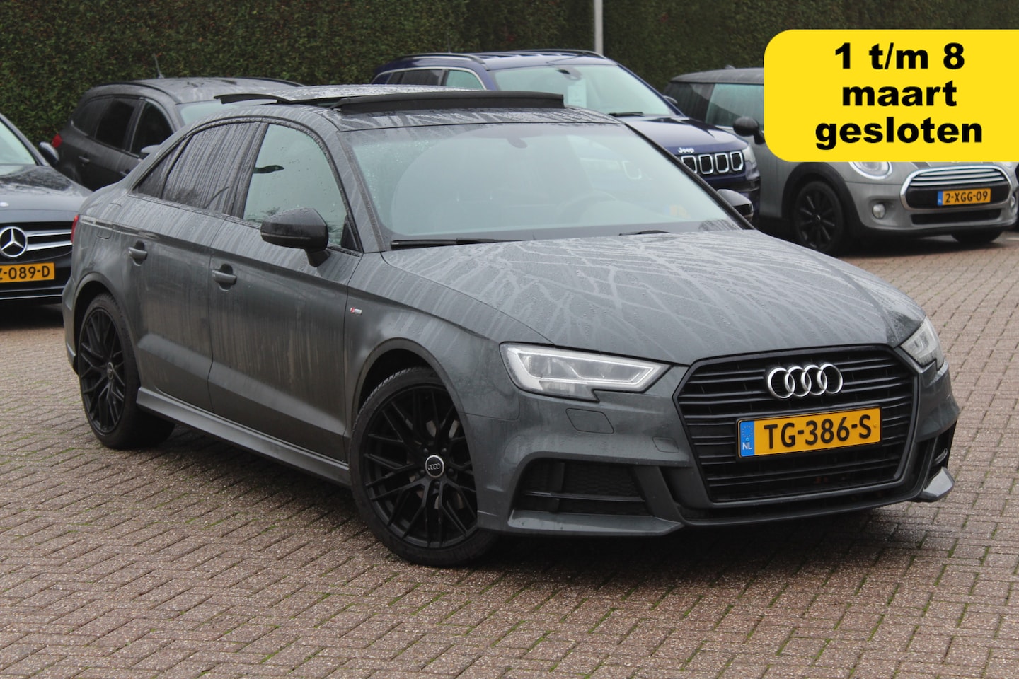 Audi A3 Limousine - 1.0 TFSI Sport 3x S Line / Panoramadak / Navigatie / Parkeerhulp achter / Sportstoelen / 1 - AutoWereld.nl