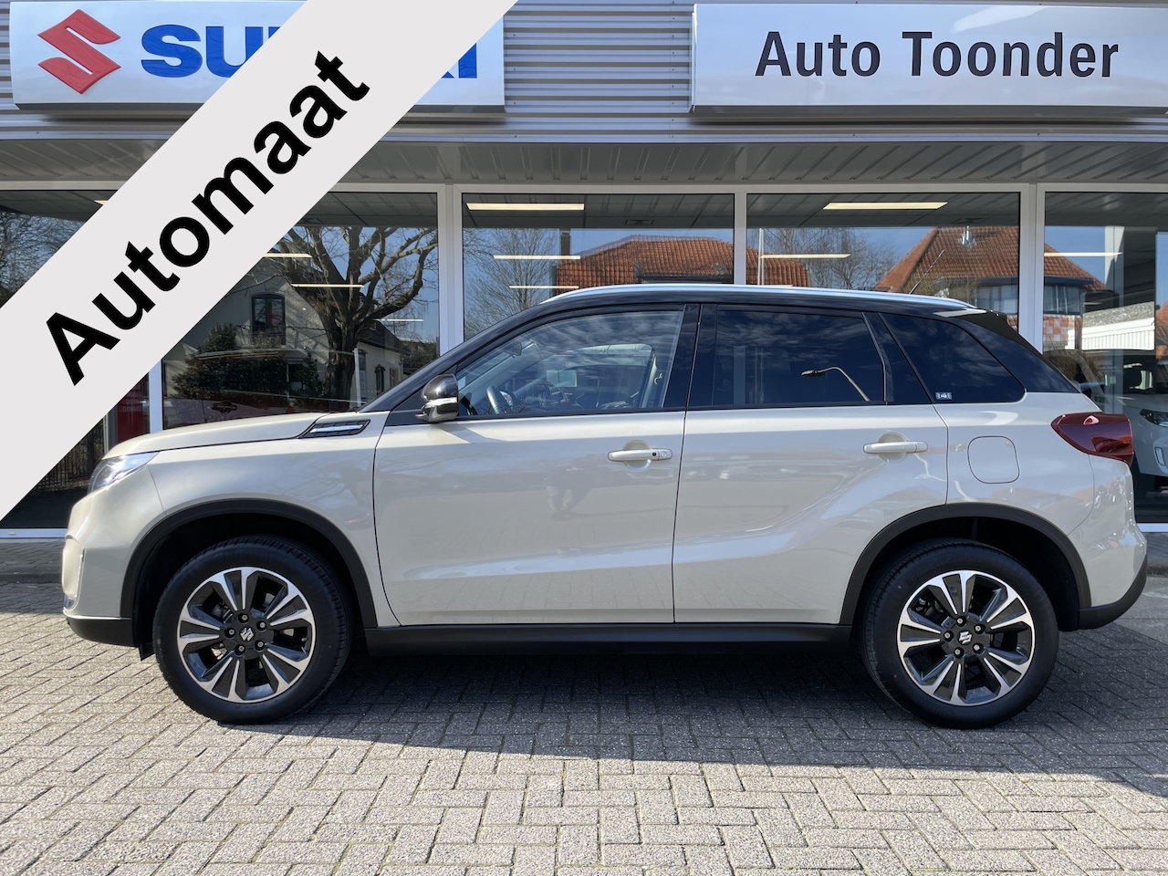 Suzuki Vitara - Automaat Style 1.4 Boosterjet Smart Hybrid/Trekhaak - AutoWereld.nl