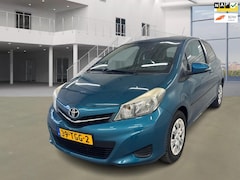 Toyota Yaris - 1.3 VVT-i Aspiration // 99 pk // NL prijs 6199