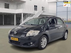 Toyota Auris - 1.6-16V Dynamic // Auto rijdt en AUTOMAAT HEEFT WAT AANDACHT NODIG