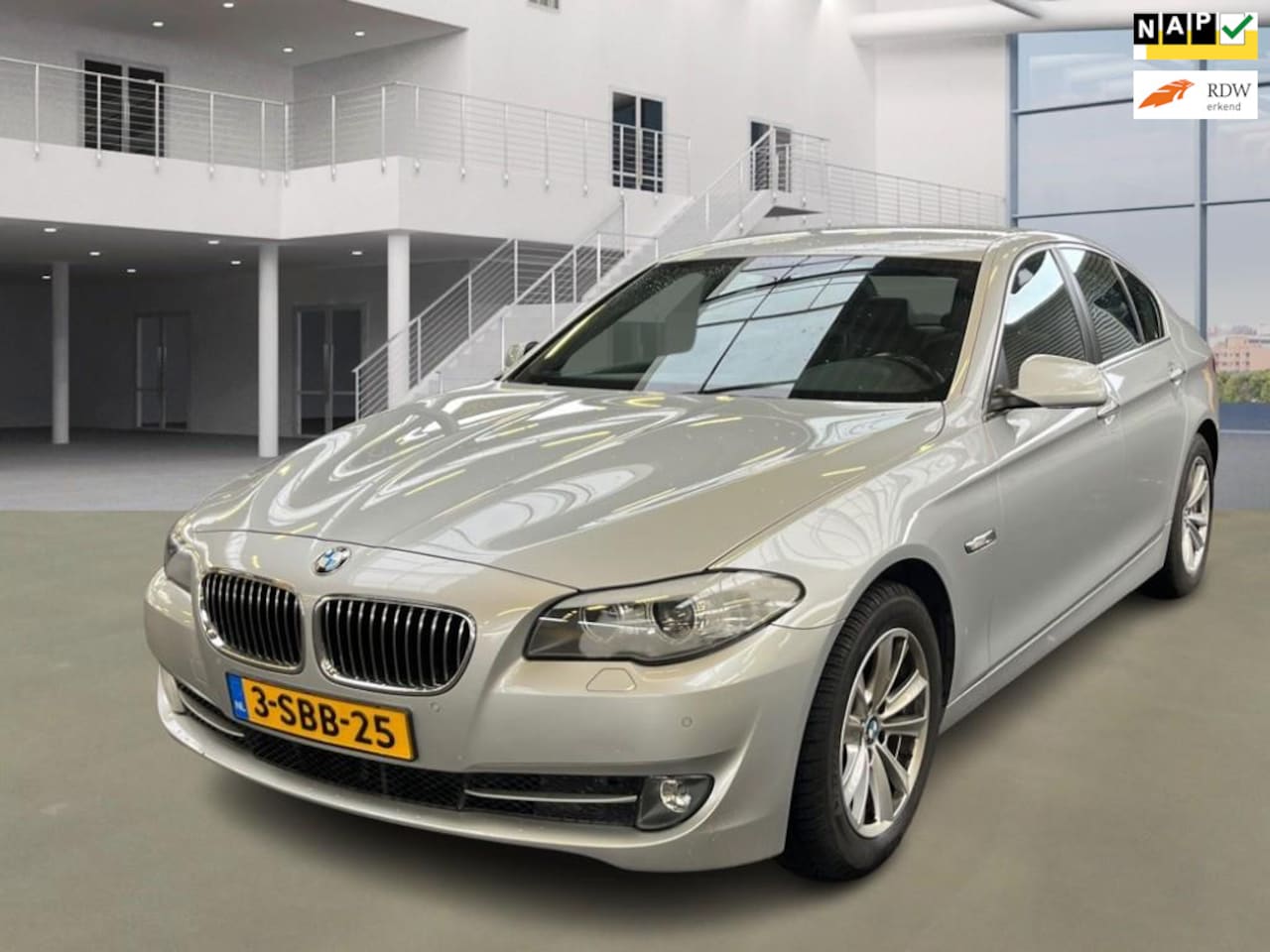 BMW 5-serie - 520i 520i - AutoWereld.nl