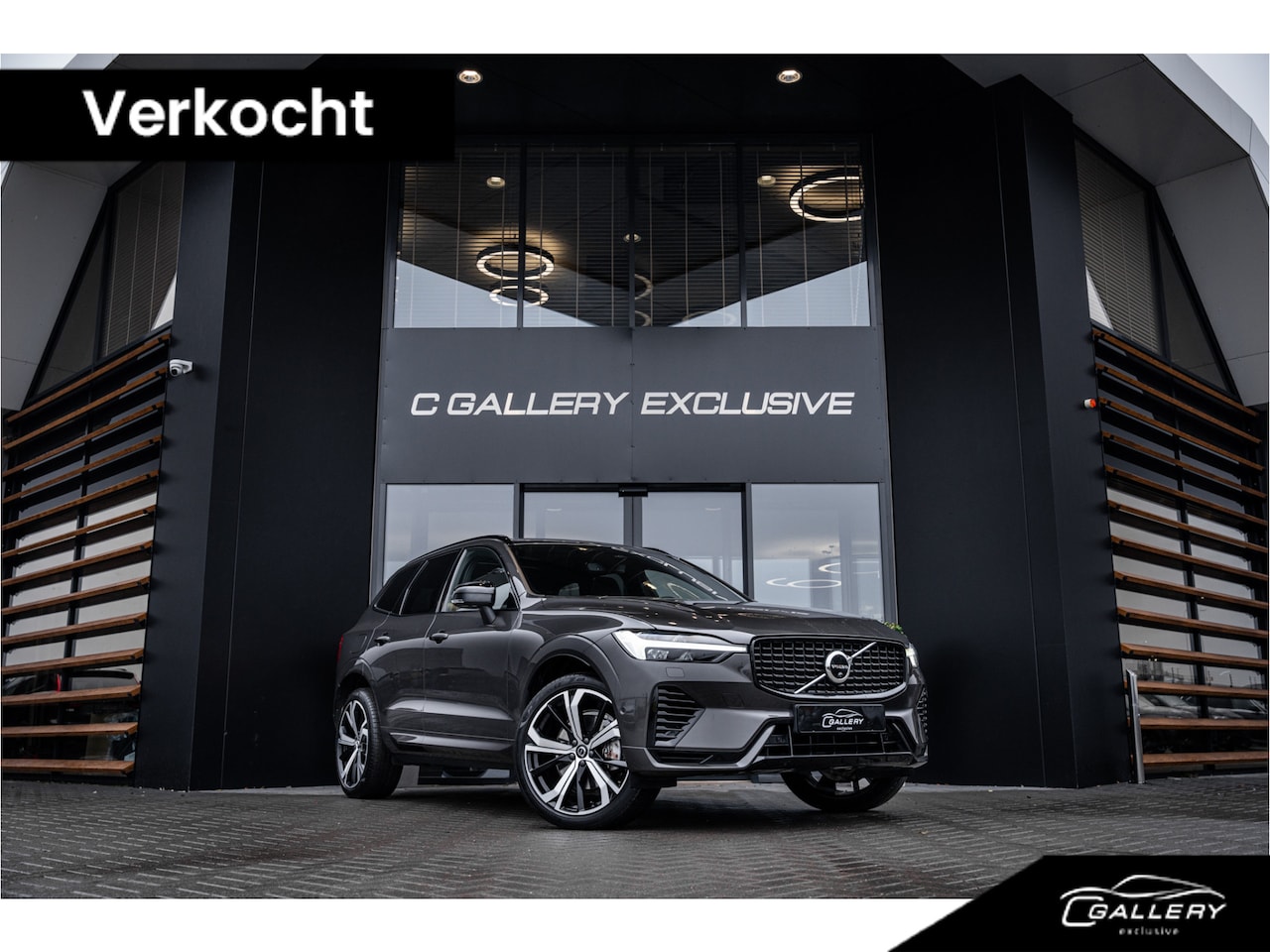 Volvo XC60 - 2.0 T6 Plug-in hybrid AWD R-Design - Panorama l HUD l Memory l Camera l H/Kardon - AutoWereld.nl