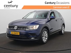 Volkswagen Tiguan - 1.5 TSI ACT Comfortline / Trekhaak / Acc / Sensoren