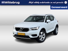 Volvo XC40 - 2.0 T4 Momentum / Achteruitrijcamera / Elektrische Achterklep / Digitale Cockpit / LED / 1