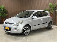 Hyundai i20 - 1.4i Dynamic