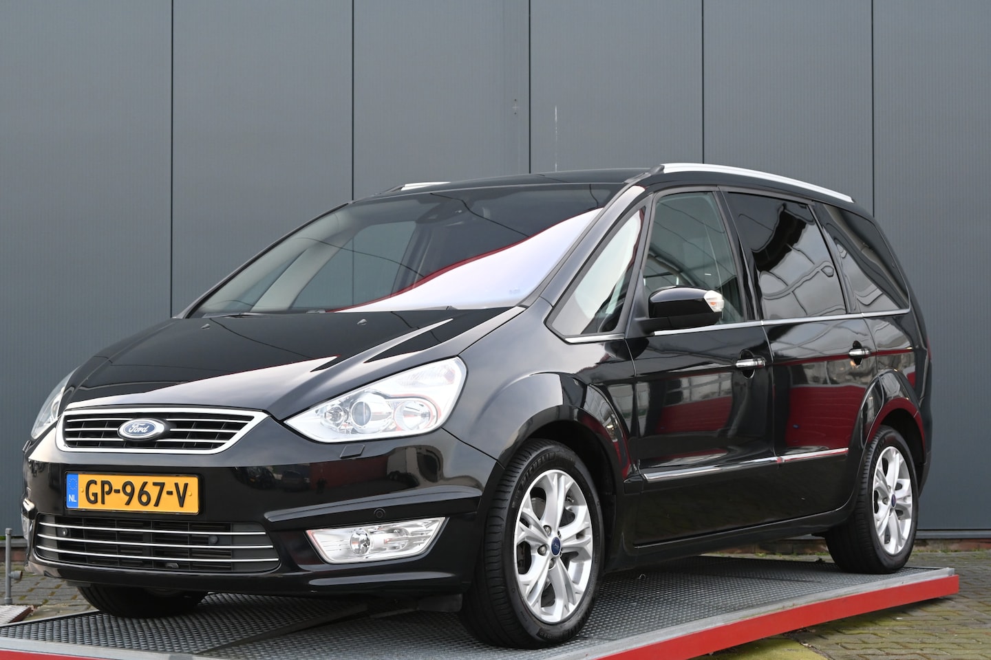 Ford Galaxy - 2.0 SCTi Platinum 7persoons automaat - AutoWereld.nl