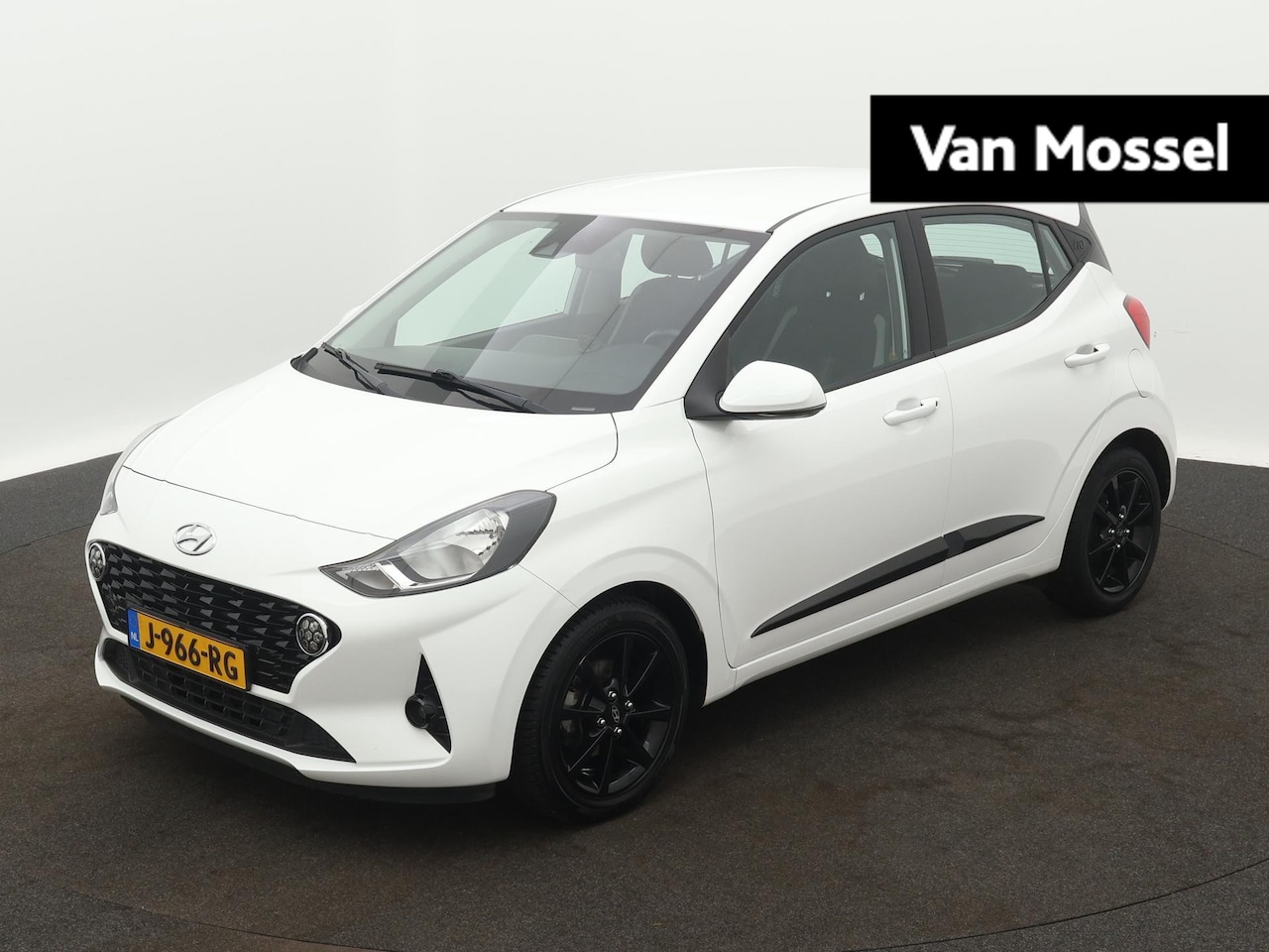 Hyundai i10 - 1.0 Comfort | Parkeersensoren | Licht metalen velgen | Apple/Android carplay - AutoWereld.nl